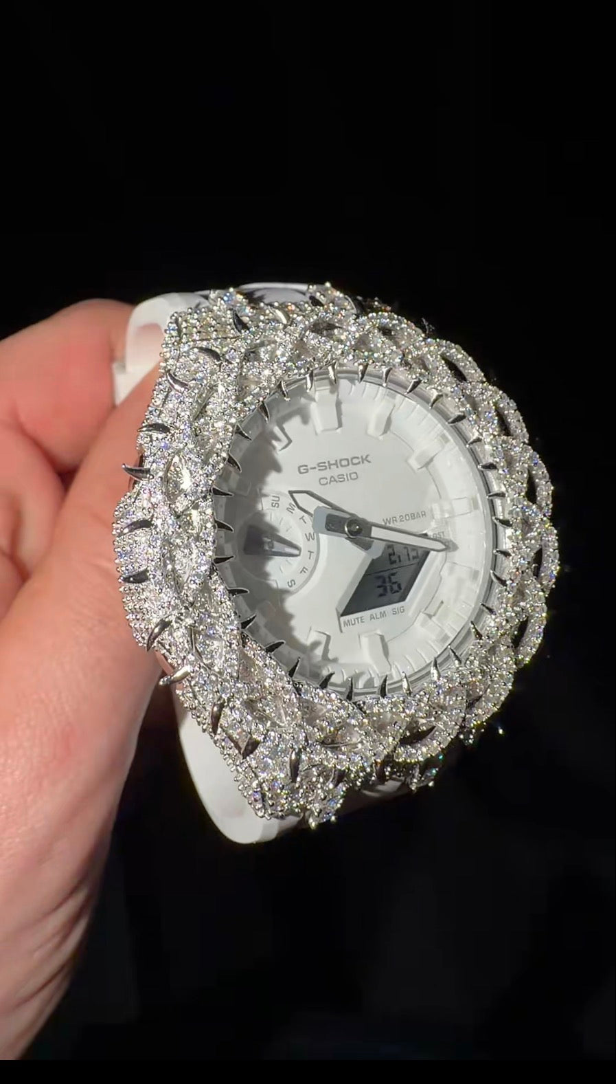 Iced Out 2100 Series